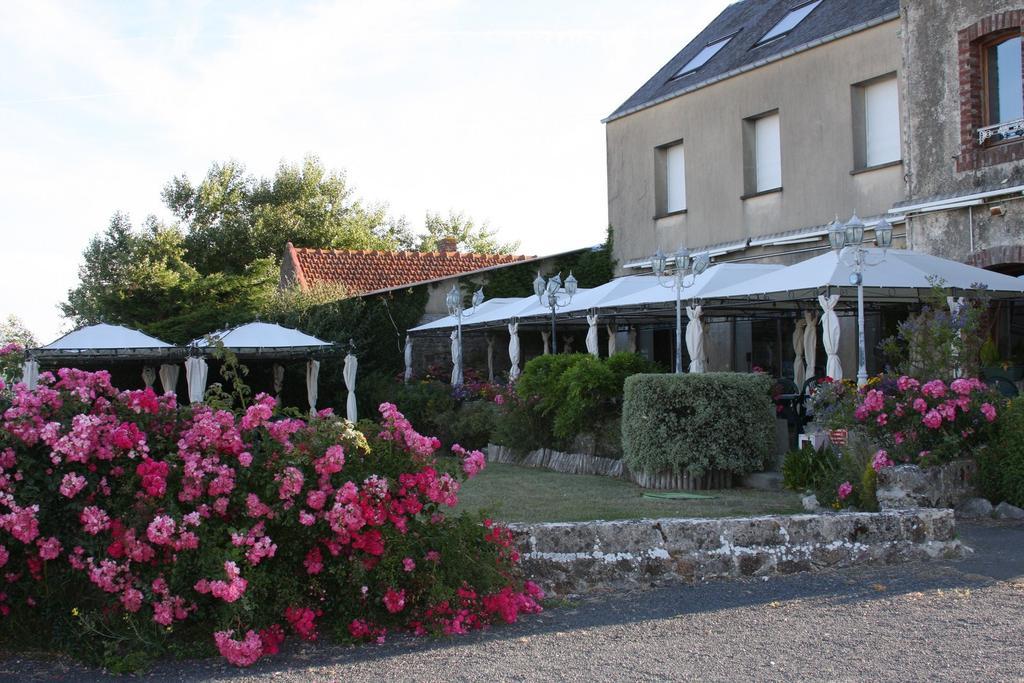 La Baie Hotel Regneville-sur-Mer ภายนอก รูปภาพ